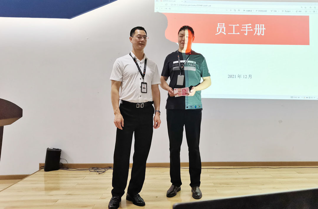 “步调一致”方能“同频共振” 重庆KY.COM开云,全体员工参加培训学习